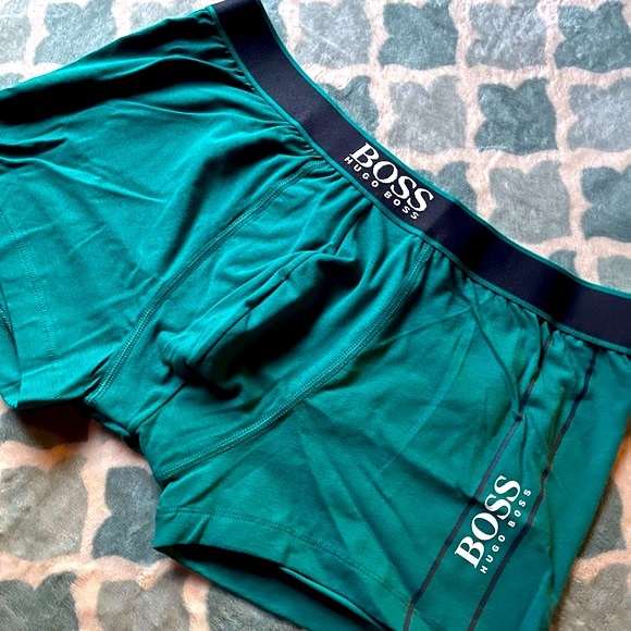 Hugo Boss Trunks NWT - Picture 7 of 9